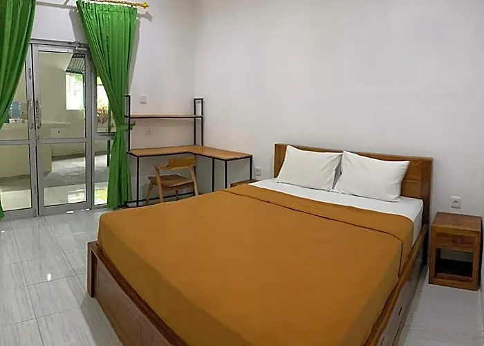 Hostel The Cheap & Cozy